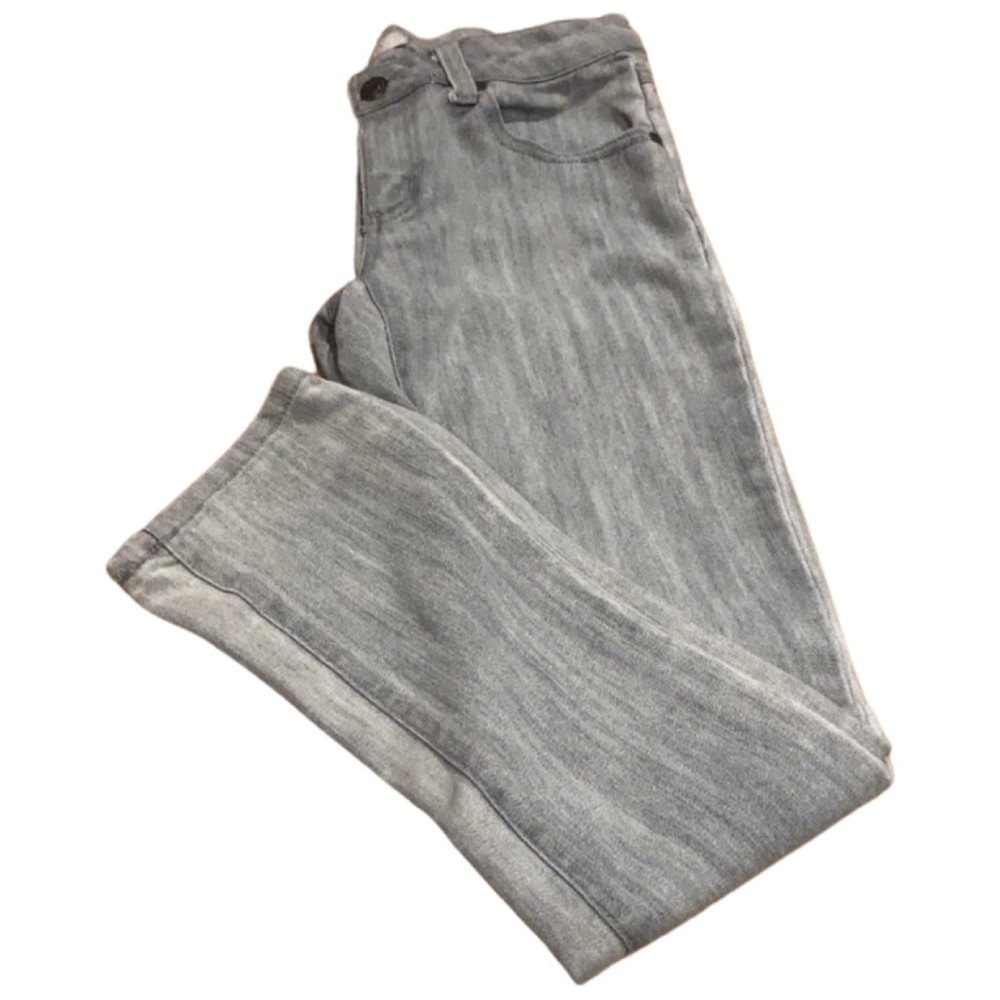 Max rave Grey Jeans. Size. 27
